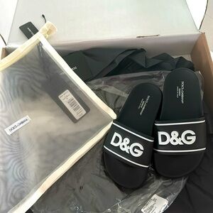 Dolce & Gabbana brand new slides for little boys